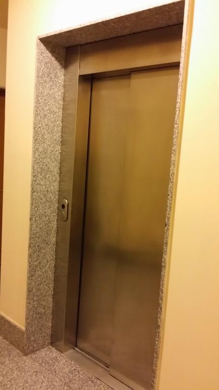 Apartment Altamira 2000 By Gabriella Rom